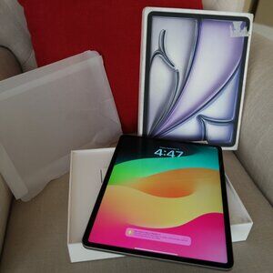 Apple iPad M2 13inch 128GB Wi-Fi w/ Apple warranty